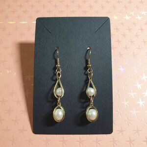 Vintage Gold Tone Dangle Earrings Faux Pearls Elegant Women Costume Fashion